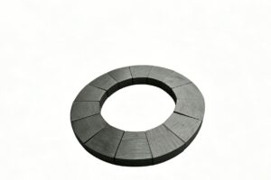 Can Fan-Shaped Anisotropic Ferrite